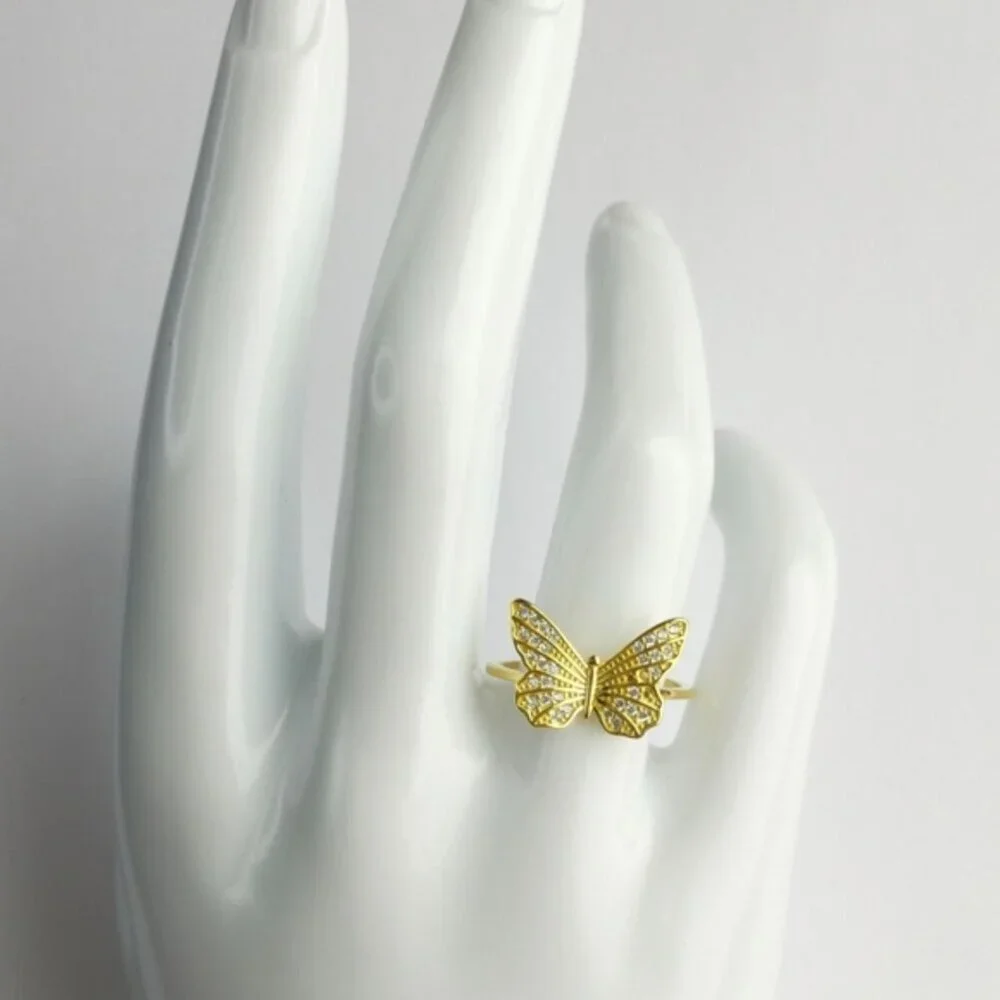 14k gold CZ Butterfly  Ring  size 7